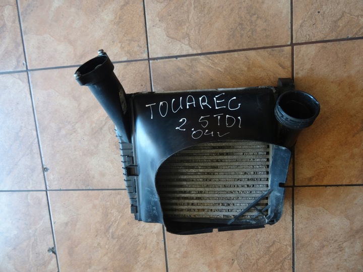 фото №1, Touareg 2.5tdi 04' інтеркулер 7l0117339