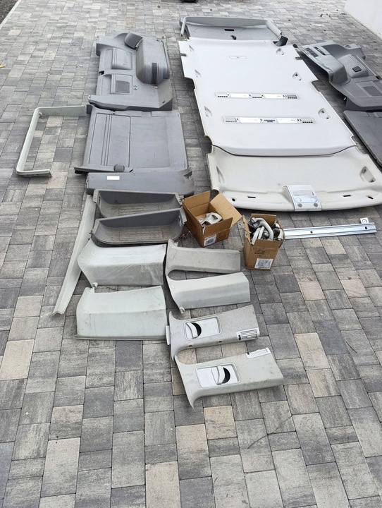 фото №1, Vw t5 t5 рестайлінг t6 комплектний засіб салон 2x відкривані двері довгий caravelle