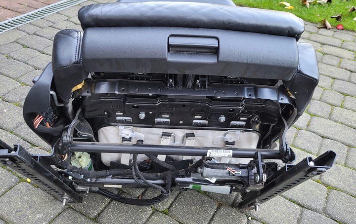 фото №10, Audi a6 c6 s-line сиденье правые электрический с подогревом kubełkowy кожаный