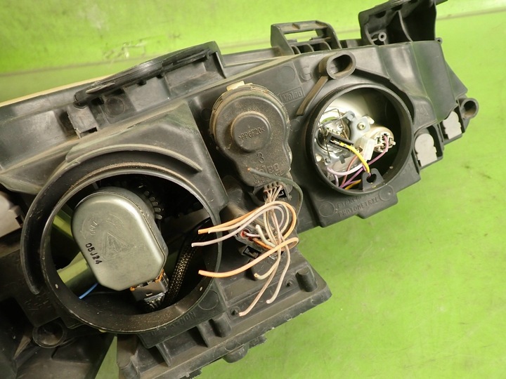 фото №15, Фара правый левый лампа renault laguna ii рестайлинг 06r ксенон