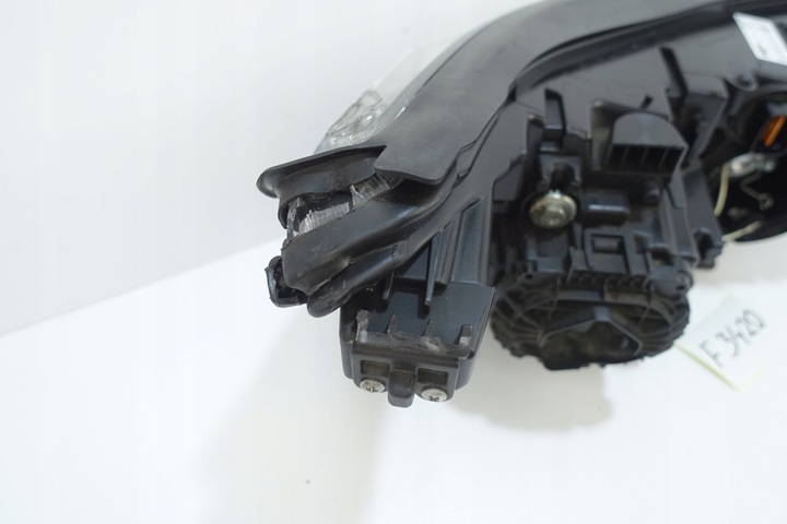 фото №8, Ssangyong tivoli led лампа левый перед левая передняя 8310135300