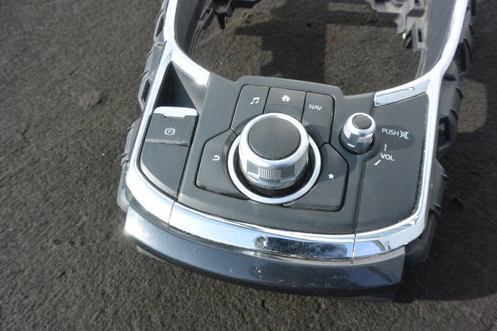 фото №10, Панель керування радіо накладка тунелю mazda cx9