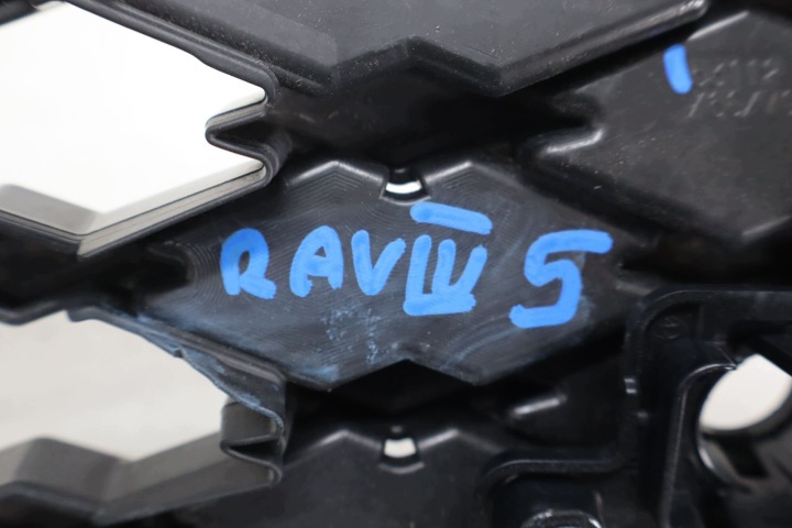 фото №10, Решітка решітка решітка бампер перед toyota rav4 v 53112-42250