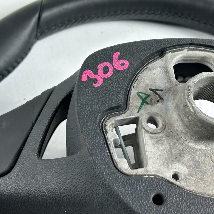 фото №11, Руль skoda octavia iv с подогревом 5e3419093ae