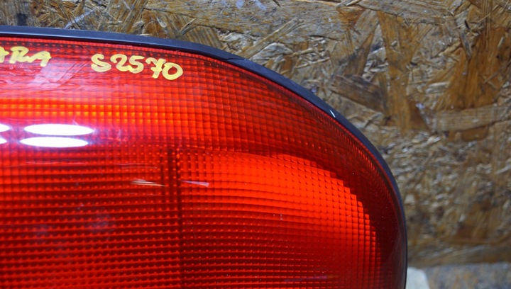 фото №8, Suzuki grand vitara i лампа левый зад s2570