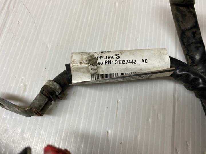 фото №6, Volvo v40 ii d2 коробка предохранителей 31337535