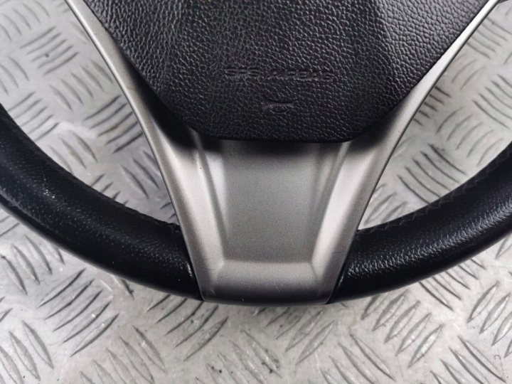 фото №11, Руль alfa romeo mito 01560977650