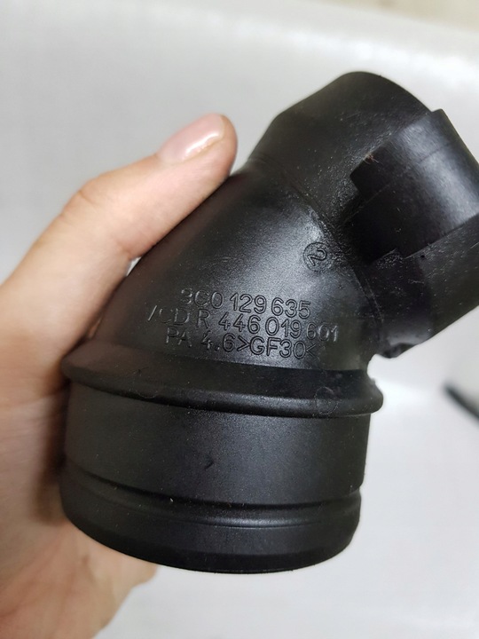 фото №3, Штуцер a3 8p golf v leon altea 3c0129635