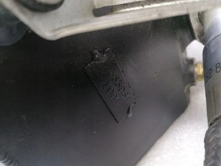 фото №7, Ferrari 812 superfast f152m oil tank 333831 -