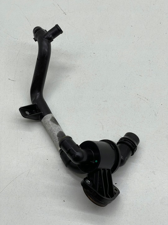 фото №12, Audi a6 c7 2.0 tdi термостат + корпус трубка води