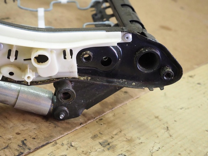 фото №8, Bmw e70 e71 каркас dół рама сиденья перед левый eur