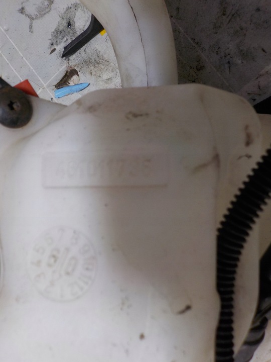 фото №5, Opel corsa 1.2b 2009r. бак рідини склоомивача 55702892