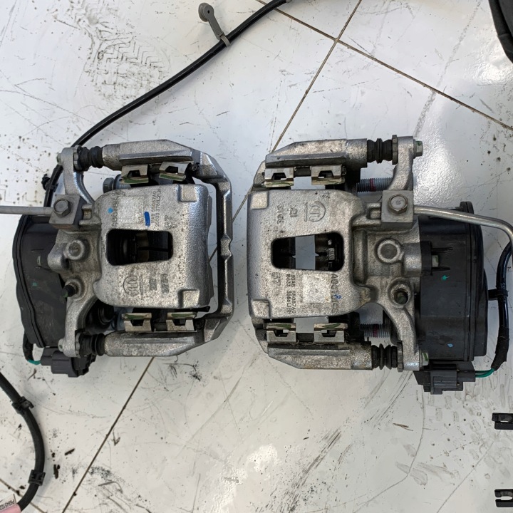 фото №11, Тормозные диски + зажимы kpl. dodge ram v 1500 trx 6.2l supercharged 24r