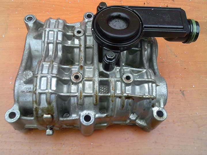 фото №12, Volvo s60 s90 v90 2.0 turbo клапан датчик насоса масла 31670242 31492531