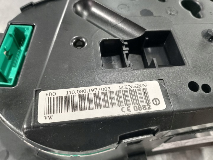 фото №6, Спідометр  vw passat b5 fl 3b0920807e 110.080.197/003 1.8t 20v