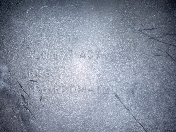 фото №9, Audi q7 4l0 05-09 бампер перед передній