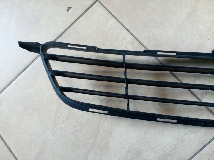 фото №7, Решітка бампера toyota corolla e15 53112-12131 оригінал.