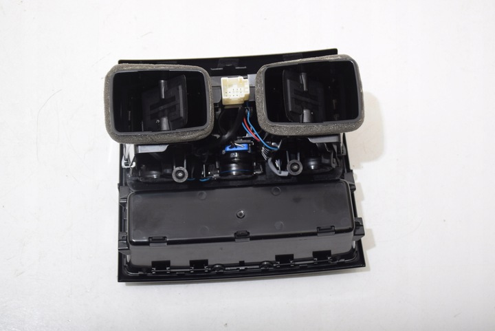 фото №8, Bmw 7 g11 g12 решётка воздуховод зад туннеля среднего