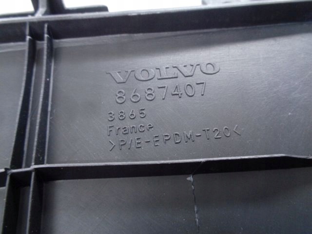 фото №12, Volvo c30 07 3d тунель середній 1322691 30755349