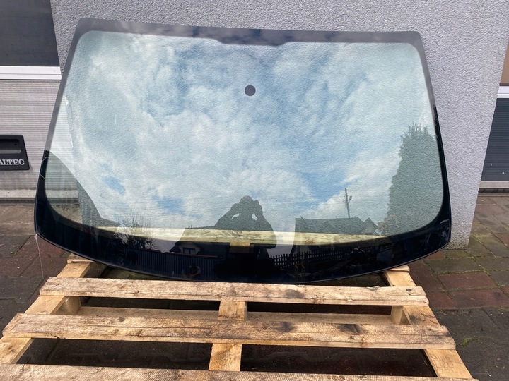 фото №1, Audi q5 8r стекло передняя оригинал 08r.