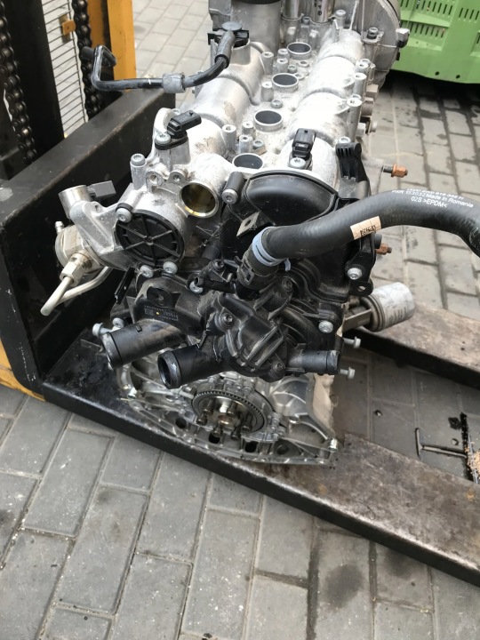фото №7, Блок двигателя двигатель a4 b9 8w 15- 1.4 tfsi cvna