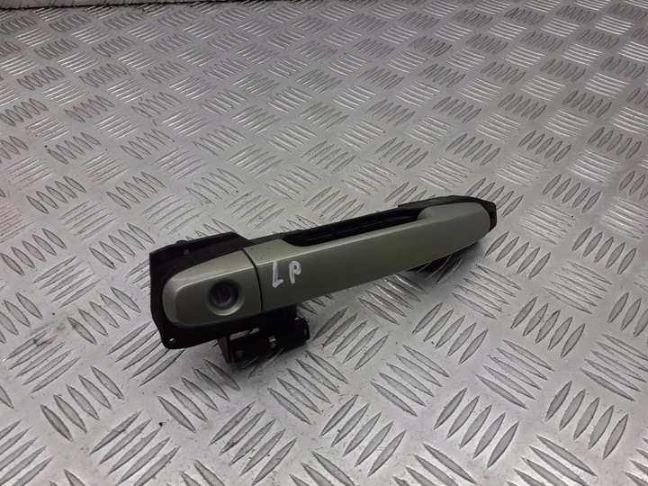 фото №1, Ручка левая передняя наружная toyota avensis t25 6t1