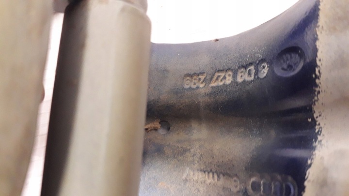 фото №14, Петля крышки багажника audi a3 8l 8d9827299