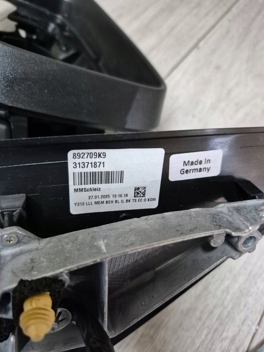 фото №7, 12321. volvo xc60 зеркало двери левые 31371871