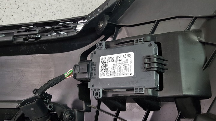 фото №11, Vw touareg iii 3 r-line 2019 - бампер перед 9228