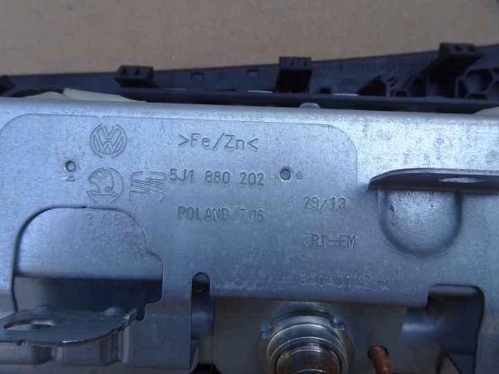 фото №9, Skoda fabia ii рестайлінг подушка пасажира заглушка 5j1880202e