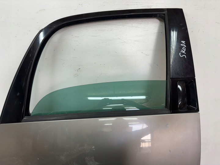 фото №7, Двері зад ліві задні skoda roomster 9202