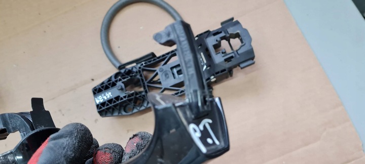 фото №11, Q3 83a ручка дверь pod keyless каркас правая правый зад ly9t 5g0837206q