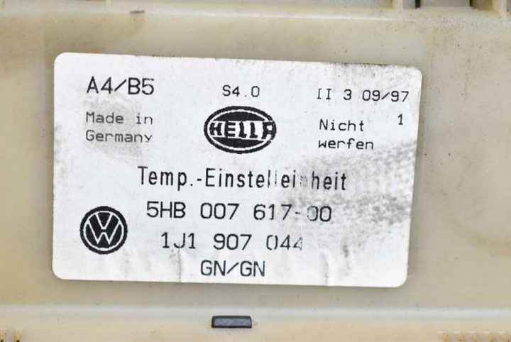 фото №8, Панель керування повітропровід клімат 1j1907044 vw passat b5 96-00