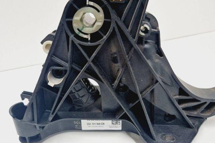 фото №7, Педаль сцепления skoda octavia i 1u2 5q1721059cn 2.0l дизель 2014