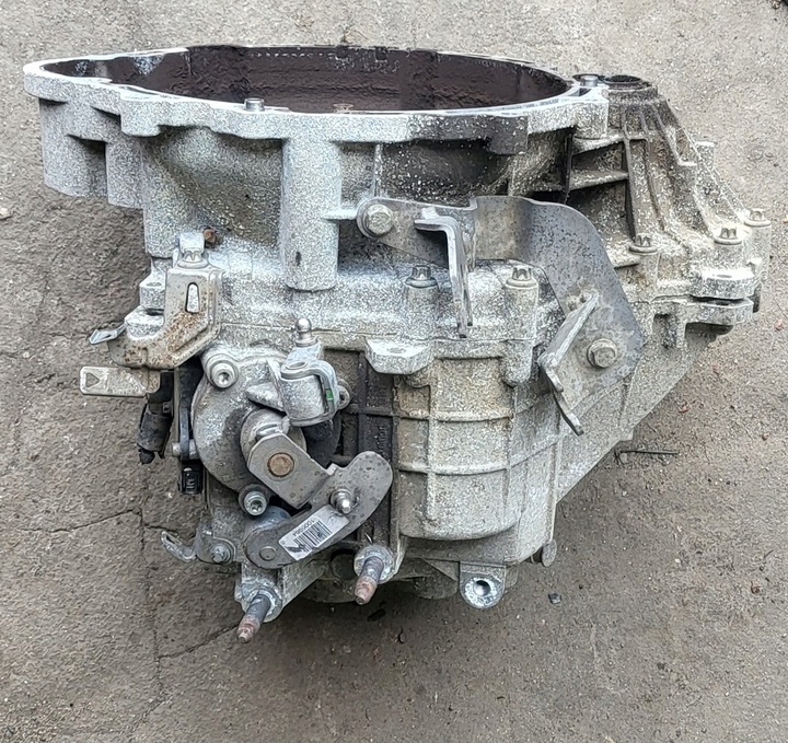 фото №1, Mitsubishi colt z30 коробка передач коробки передач 1.3benzyna p2500a243