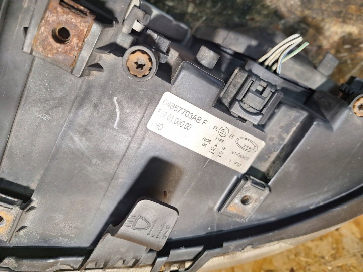 фото №8, Фара ліва перед chrysler voyager iv 01-04 європа 04857703ab