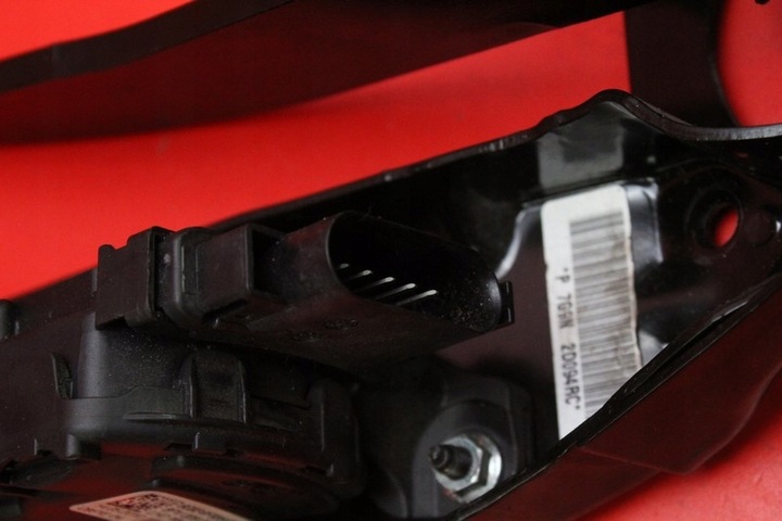 фото №7, Педалі комплект автомат 7g9n-2d094rc 6g92-9f836-rc ford mondeo mk4 2.0 tdci