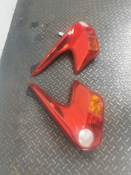 фото №11, Лампа левый i правый зад nissan juke i f15 оригинальный номер eu