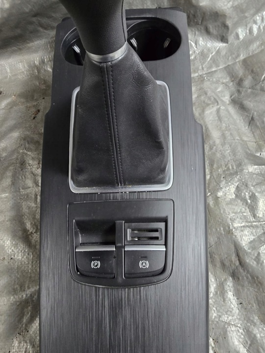 фото №6, Audi a3 8v панель середній 8v1864261