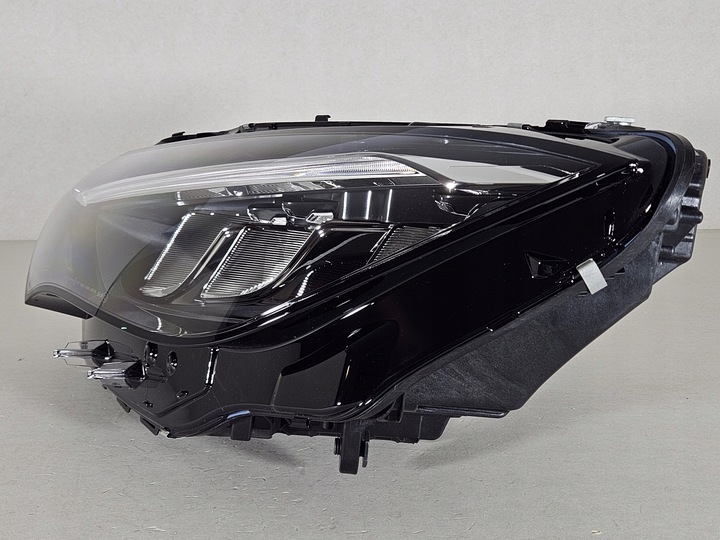 фото №10, Mercedes eqe w295 полный led лампа левая правая перед