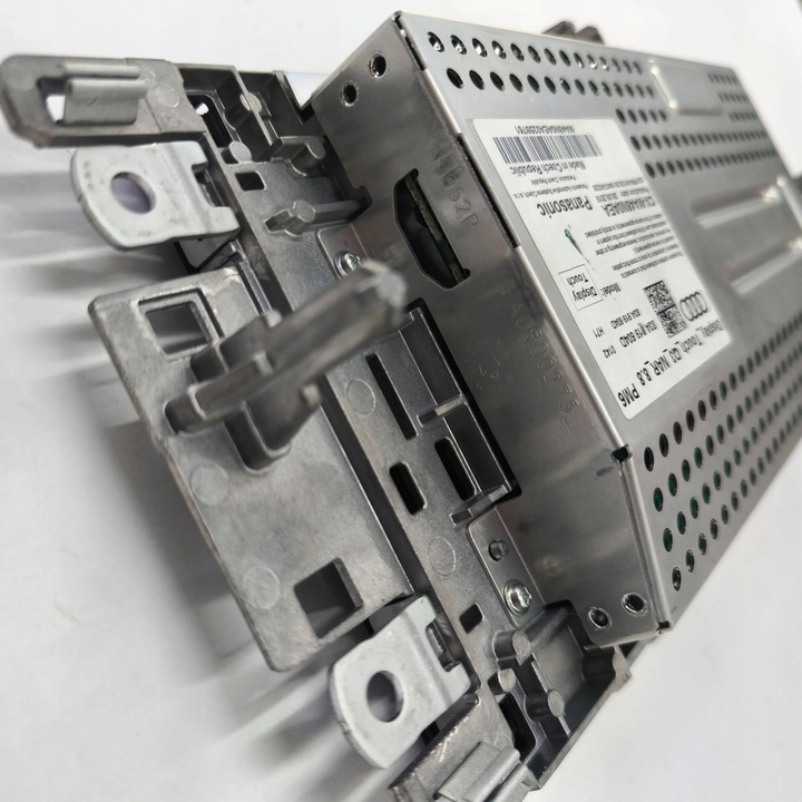 фото №8, Audi q3 f3 2020 панелі керування, перемикачі