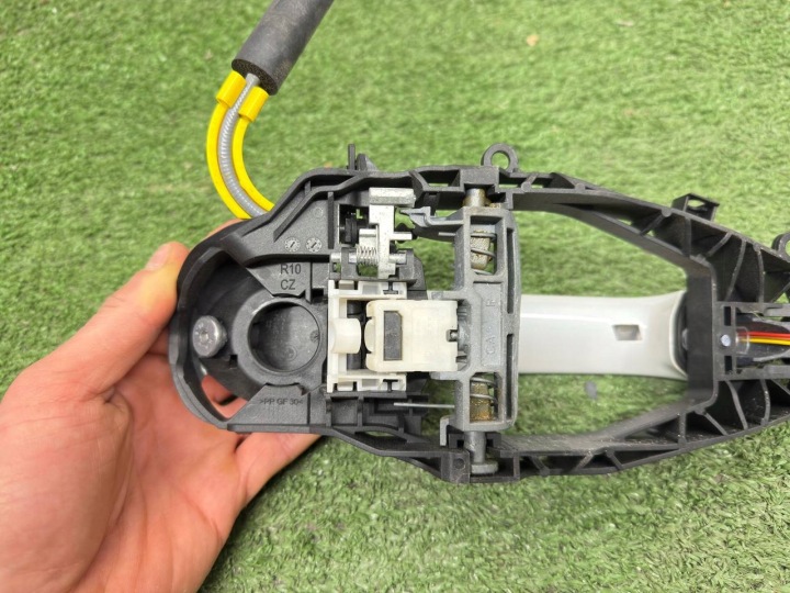 фото №9, Bmw g01 g16 g05 g20 g30 ручка дверей праве зад keyless підсвітка a96