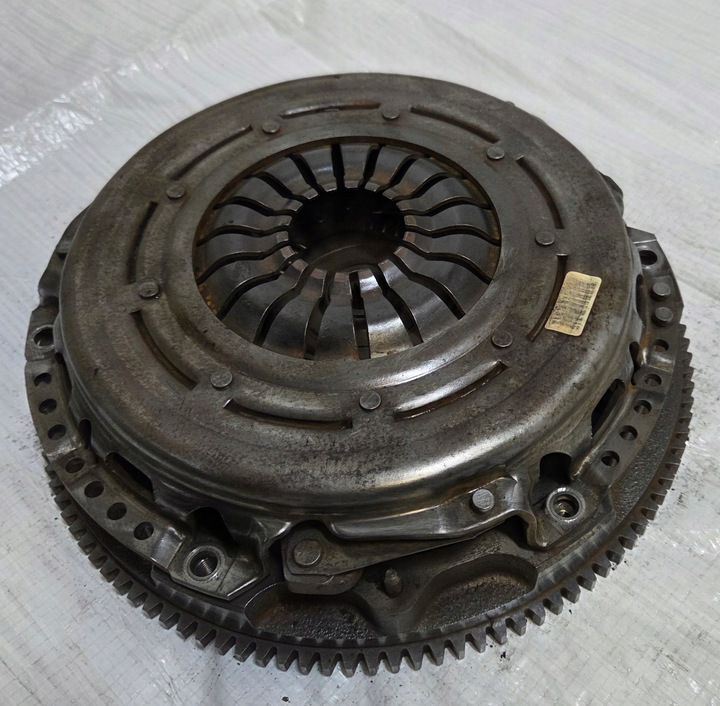 фото №4, Сцепление диск прижим ford fiesta mk8 1.1b ca6g-6375-cc