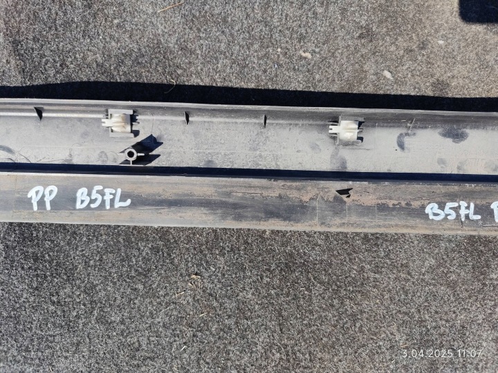 фото №9, Молдинг двері передніх volkswagen passat b5.5 3b0854940