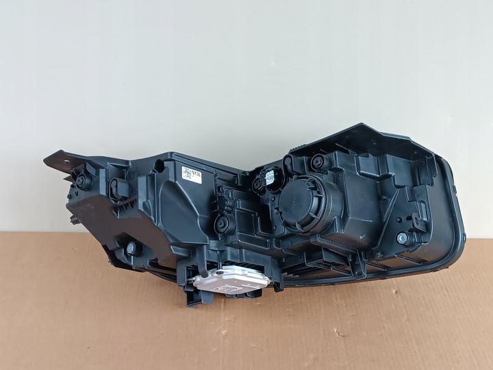 фото №13, Hyundai ioniq 5 рестайлінг 2024-2025 лампа ліва передня біла штекер n13l