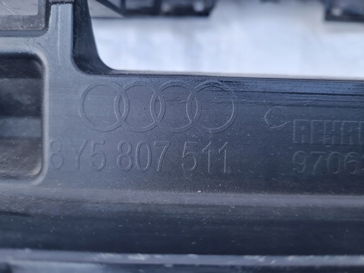 фото №14, Audi a3 8y5 sedan 20- бампер задній  8y5807511
