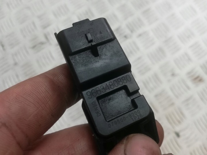 фото №15, Датчик тиску повітря - труба впускна [fae]