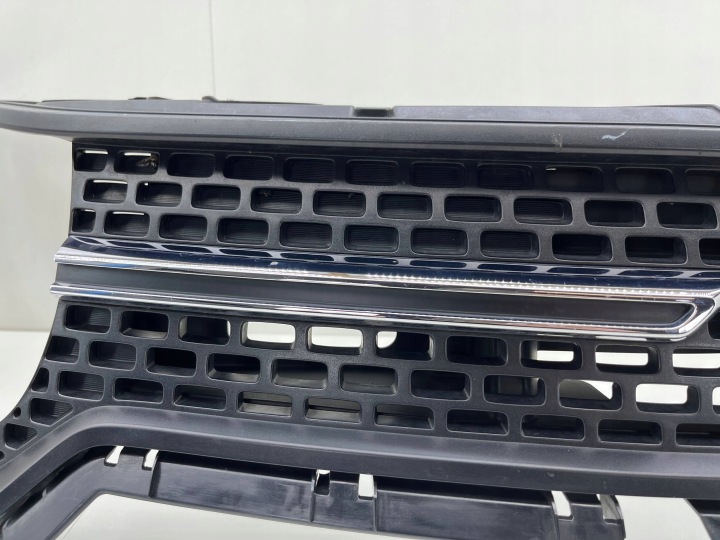 фото №7, Suzuki ignis iii решётка решётка бампера перед 72112-62r0
