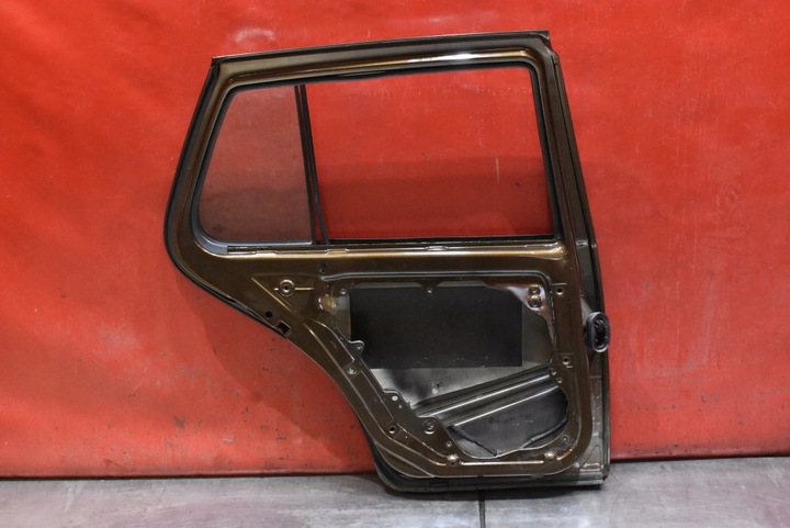 фото №13, Дверь левая зад задние коричневые vw golf 4 iv 5d hb 97-06