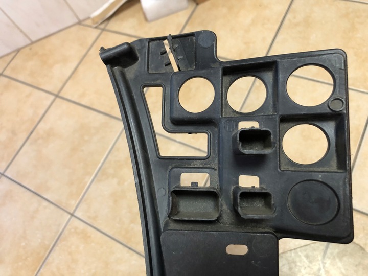 фото №6, Citroen c4 picasso ковзун лівий бампера 9654195980